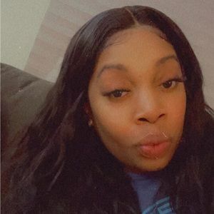 Meet your Posher, Jael